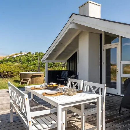 Tale - 750m From The Sea By Interhome *