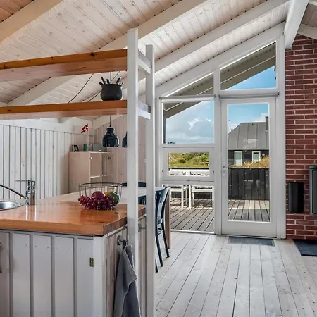 Tale - 750m From The Sea By Interhome 펜션