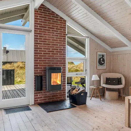 펜션 Tale - 750m From The Sea By Interhome *